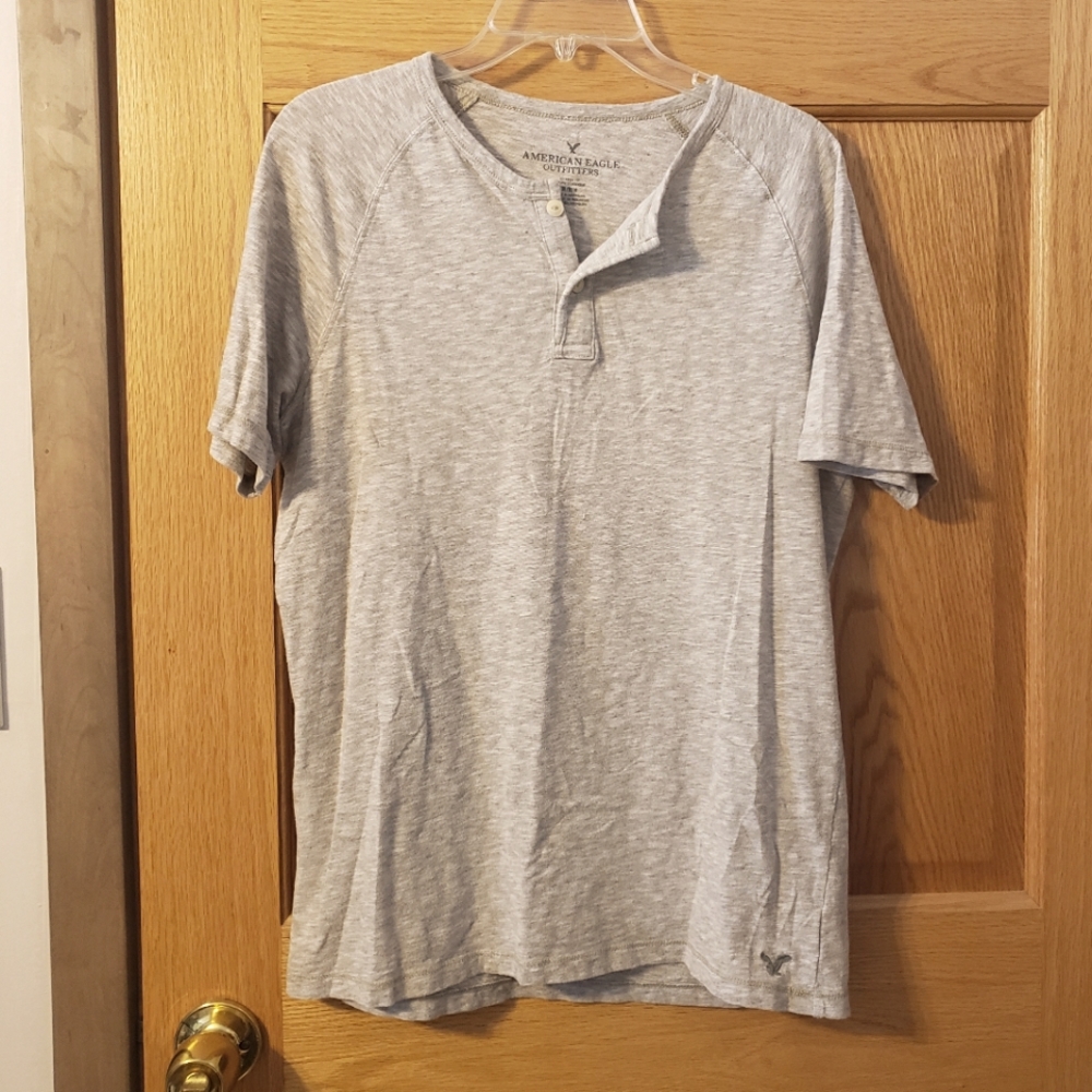 American Eagle light tan Henley t-shirt